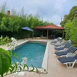 Eti And Mia Mit Pool By Interhome *